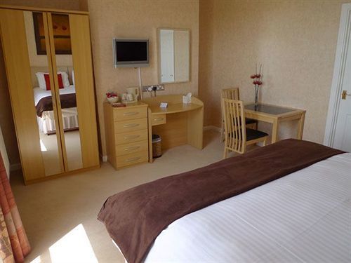 Ashburnham Hotel Pembrey Esterno foto